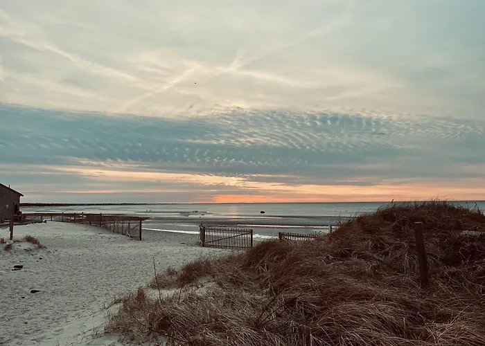Eagle Wing Inn - Cape Cod